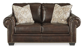 Roleson Loveseat