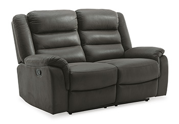 Welota Reclining Loveseat