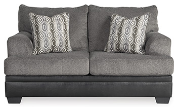 Millingar Loveseat