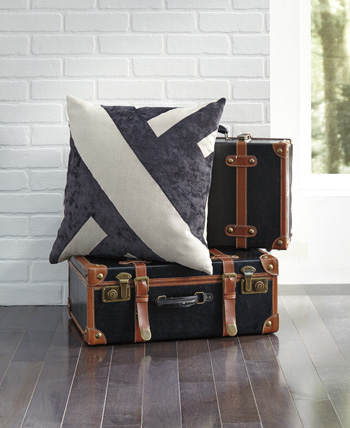 Ambrea Pillow (Set of 4)
