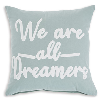 Dreamers Pillow (Set of 4)