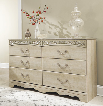 Catalina Dresser