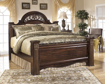 Gabriela Queen Poster Headboard