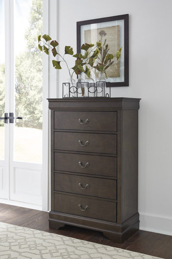 Leewarden Chest of Drawers
