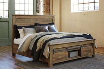 Sommerford Queen Panel Headboard