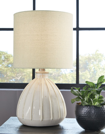 Grantner Table Lamp