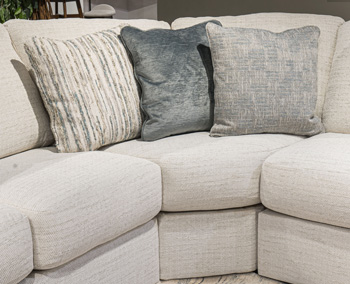 Accomplished 3-Piece Sectional image 3
