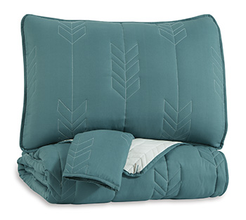 Averlett Full Quilt Set