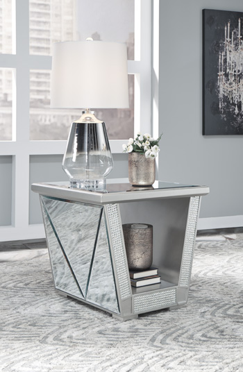 Fanmory End Table